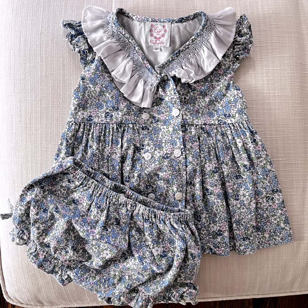 Cecil & Lou Girls 2 piece Set - Smocked Top and Bloomers